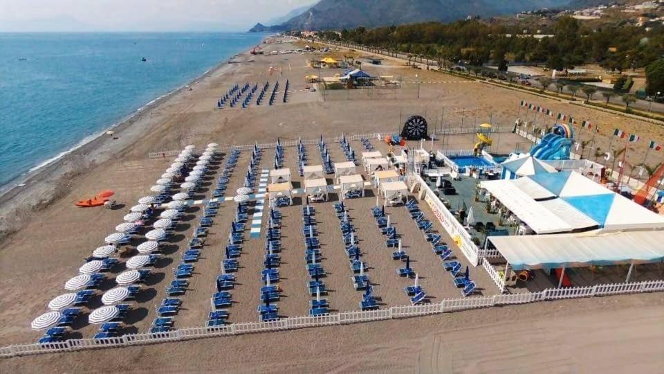 Sporting Club Resort Praia a Mare Exterior foto