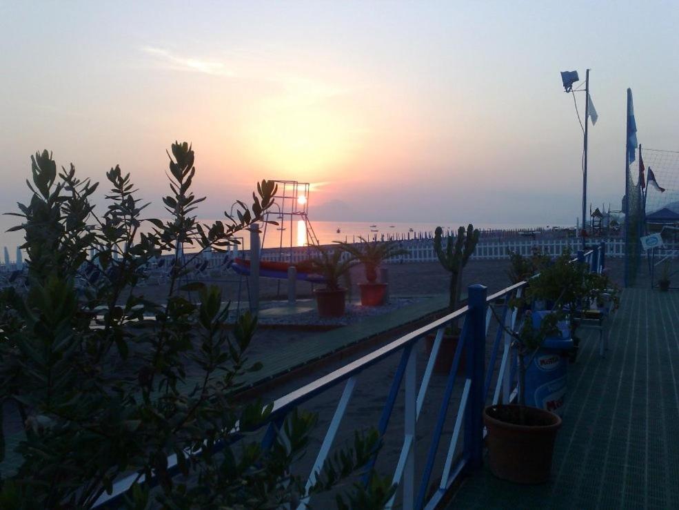 Sporting Club Resort Praia a Mare Exterior foto